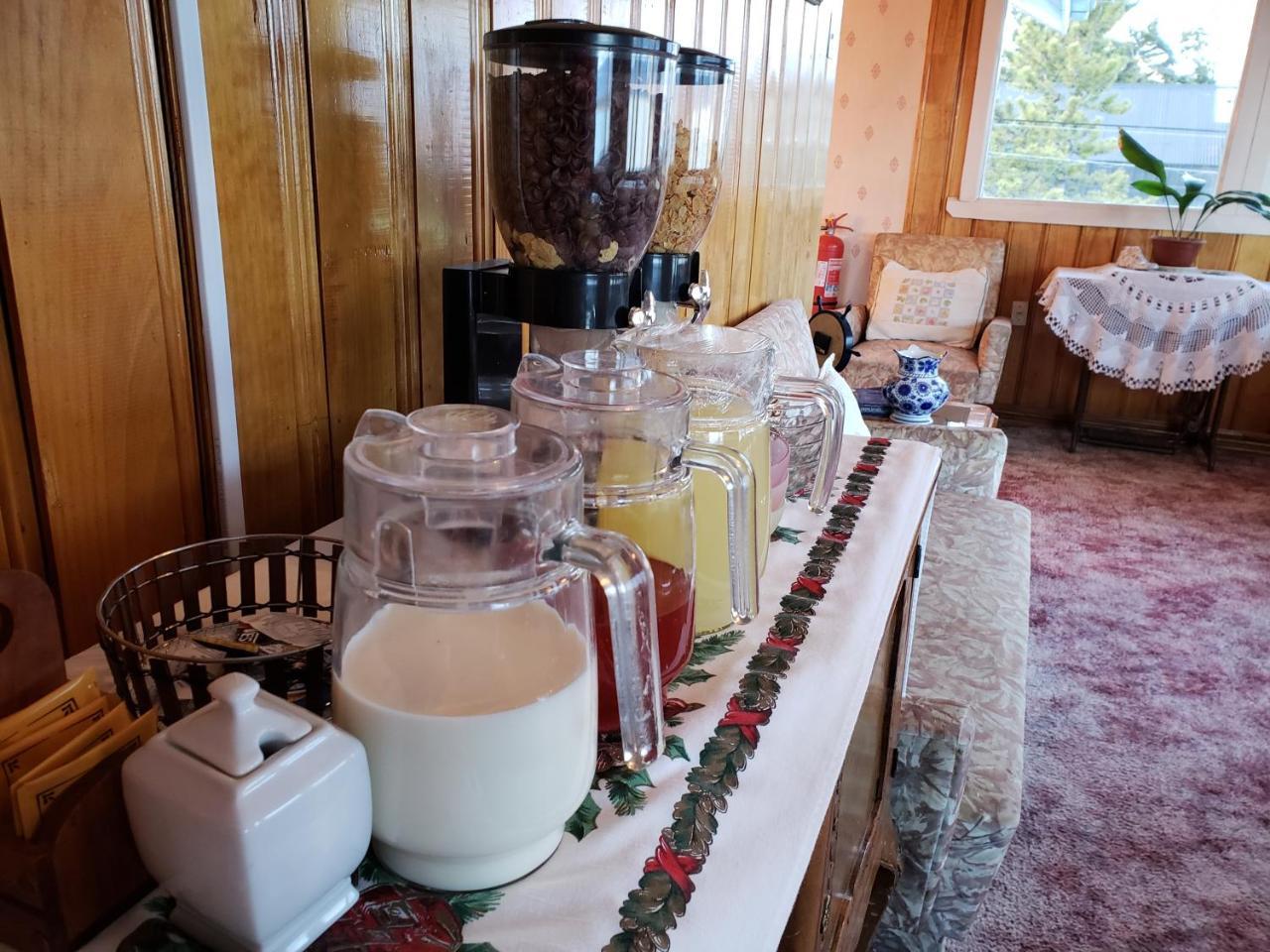 Antiguos Bed And Breakfast Puerto Natales Eksteriør bilde